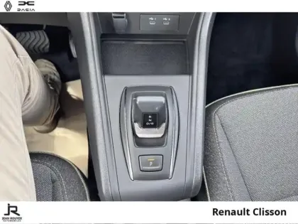 Photo 5 Renault Captur  1.8 E-Tech full hybrid 160ch Techno