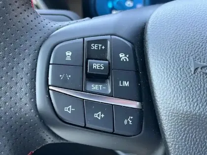 Photo 14 Ford Kuga  2.5 Duratec 180ch Hybrid FlexiFuel ST-Line X Powershift