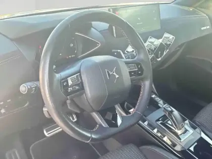 Photo 12 DS DS 3  Crossback PureTech 130ch Performance Line Automatique 135g
