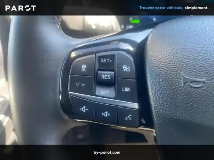 Photo 8 Ford Kuga 2.5 Duratec 180ch Hybrid FlexiFuel Titanium Business Powershift