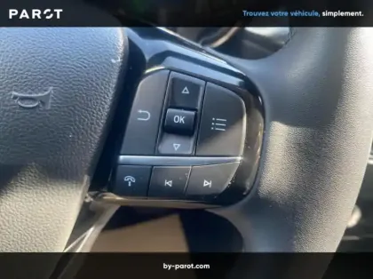 Photo 13 Ford Kuga 2.5 Duratec 180ch Hybrid FlexiFuel Titanium Business Powershift