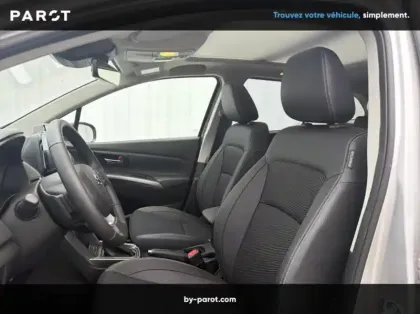 Photo 18 Suzuki S-cross 1.4 Boosterjet Hybrid 110ch Style Auto MY25