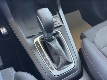 Photo 7 Ford Puma 1.0 EcoBoost Hybrid 125ch ST-Line S&S Powershift