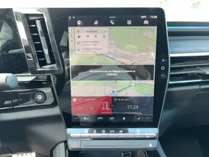 Photo 10 Renault Austral  E-Tech hybrid 200