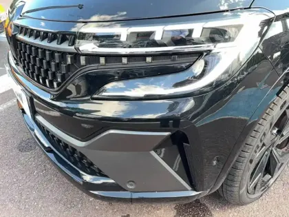 Photo 17 Renault Austral  E-Tech hybrid 200