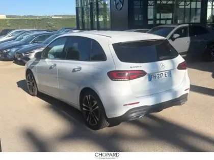 Photo 15 Mercedes Classe B  200 d 8G-DCT
