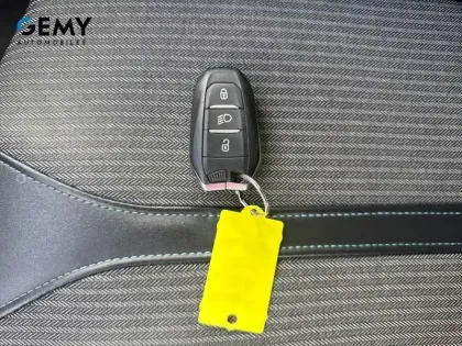 Photo 19 Peugeot 3008  Hybrid 225 e-EAT8