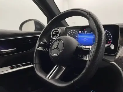 Photo 39 Mercedes GLC  300 de 9G-Tronic 4Matic