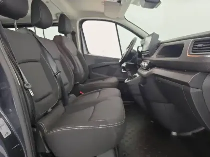 Photo 121 Renault Trafic  CA L2H1 3000 KG BLUE DCI 170