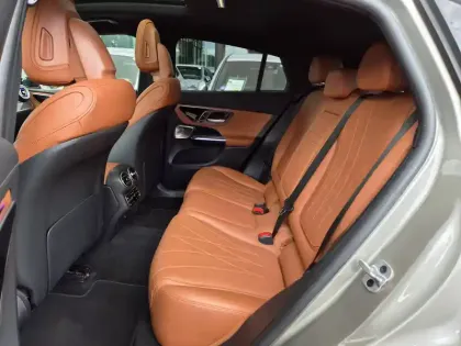 Photo 12 Mercedes GLC  Coupe 300 e 9G-Tronic 4Matic