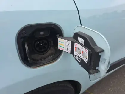 Photo 12 Renault Twingo  III E-Tech