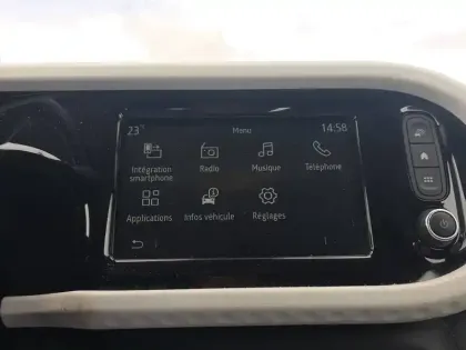 Photo 25 Renault Twingo  III E-Tech