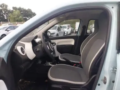 Photo 8 Renault Twingo  III SCe 65 - 21