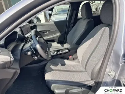Photo 9 Peugeot 208  Hybrid 110 ch e-DCS6