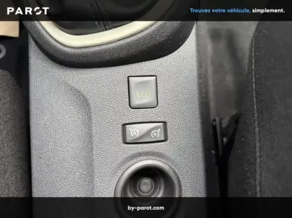 Photo 14 Renault Captur 1.3 TCe 130ch FAP Intens