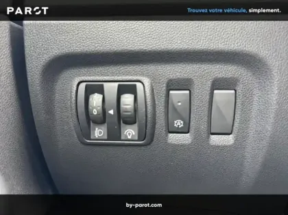 Photo 17 Renault Captur 1.3 TCe 130ch FAP Intens
