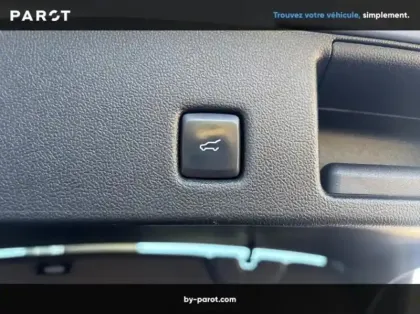 Photo 18 Ford Kuga 2.5 Duratec 190ch FHEV E85 ST-Line BVA