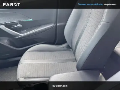 Photo 26 Peugeot 2008 1.2 PureTech 100ch S&S Allure Pack