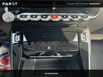 Photo 21 Peugeot 2008 1.2 PureTech 100ch S&S Allure Pack