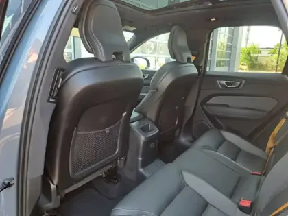 Photo 16 Volvo XC60 Polestar Engineered Recharge P