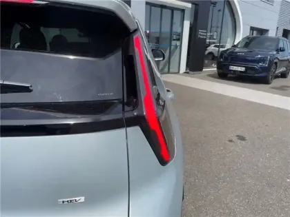 Photo 8 Kia Niro 1.6 GDI HYBRIDE 138 CH DCT6