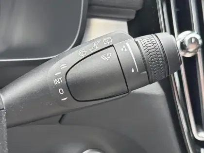 Photo 13 Volvo XC40  B3 163ch Plus DCT 7