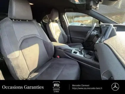 Photo 16 Lexus UX  250h Le 2WD
