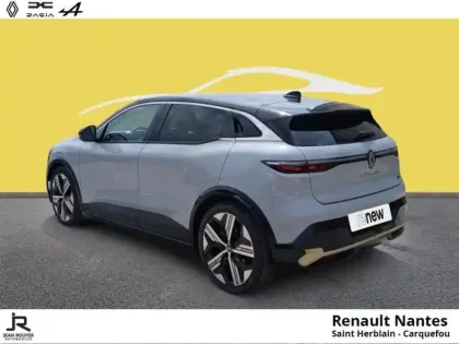 Photo 6 Renault Megane  E-Tech Electric 220ch Iconic autonomie confort AC7