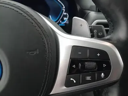 Photo 11 BMW X3  xDrive30e 292ch M Sport