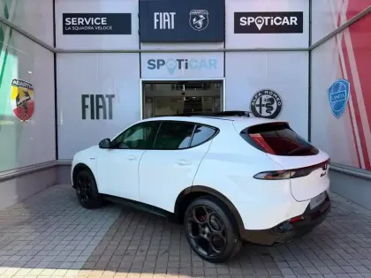 Photo 5 Alfa Romeo Tonale  1.5 Ibrida 175ch Veloce TCT