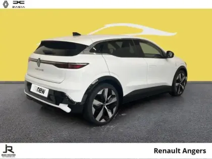 Photo 12 Renault Megane  E-Tech Electric EV60 220ch Techno super charge