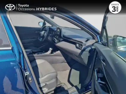 Photo 5 Toyota C-HR  2.0 Hybride 184ch Design Ultimate E-CVT