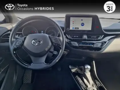 Photo 8 Toyota C-HR  2.0 Hybride 184ch Design Ultimate E-CVT