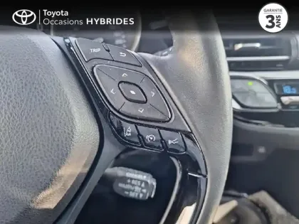 Photo 14 Toyota C-HR  2.0 Hybride 184ch Design Ultimate E-CVT