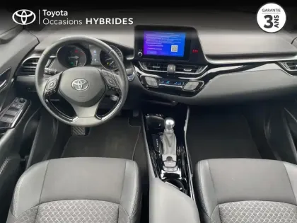 Photo 7 Toyota C-HR  1.8 Hybride 122ch Design E-CVT