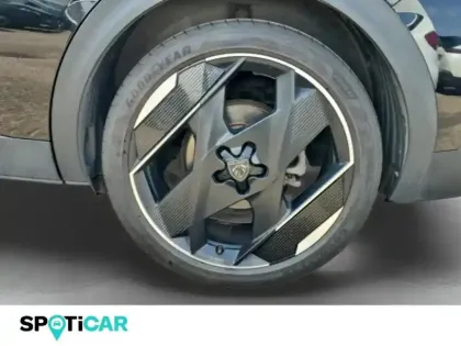 Photo 10 Peugeot 408  PHEV 225ch GT e-EAT8