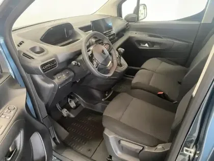 Photo 8 Peugeot Partner  M Diesel 100ch Pro Skill