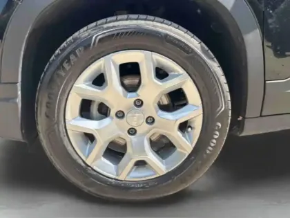 Photo 9 Jeep Avenger  1.2 Turbo T3 100ch Altitude