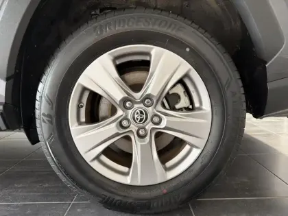 Photo 7 Toyota Rav4  2.5 Hybride 218ch Dynamic Business 2WD + Programme Beyond Zero Academy MY23