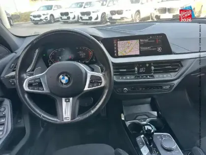 Photo 14 BMW Serie 1 Série 1 118dA 150ch M Sport