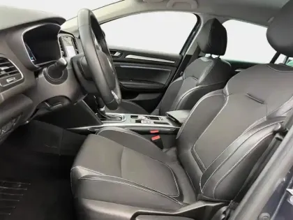 Photo 13 Renault Megane  Estate 1.6 E-Tech Plug-in 160ch Intens -21N