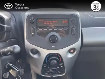 Photo 14 Toyota Aygo  1.0 VVT-i 72ch x-play 5p