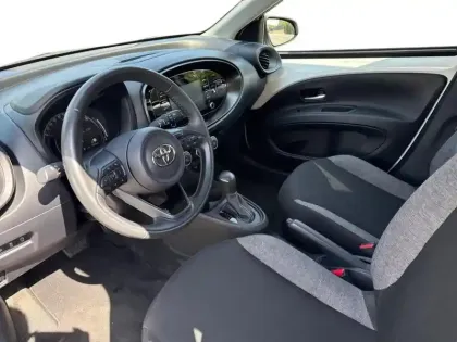 Photo 8 Toyota Aygo X  1.0 VVT-i 72ch Dynamic S-CVT MY24