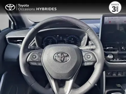 Photo 12 Toyota Corolla   CROSS 1.8 140ch STYLE COMFORT