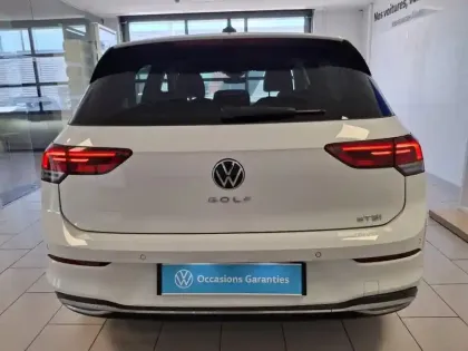 Photo 8 Volkswagen Golf  1.0 eTSI OPF 110ch Active DSG7