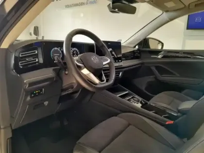 Photo 11 Volkswagen Tiguan  1.5 eHybrid 204ch Elegance DSG6