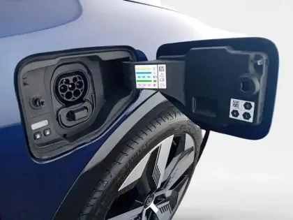 Photo 9 Renault Megane  E-Tech Electric EV60 220ch Techno super charge -C