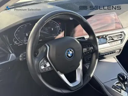 Photo 7 BMW Serie 3 Série 3 330eA 292ch Business Design 10cv