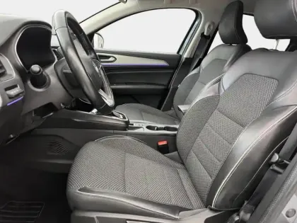Photo 13 Renault Arkana  1.6 E-Tech 145ch Intens -21B