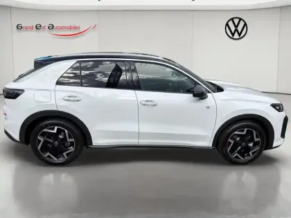 Photo 5 Volkswagen T-roc  1.5 eTSI 150ch R-Line DSG7